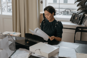 A native Mandarin speaker translating legal documents