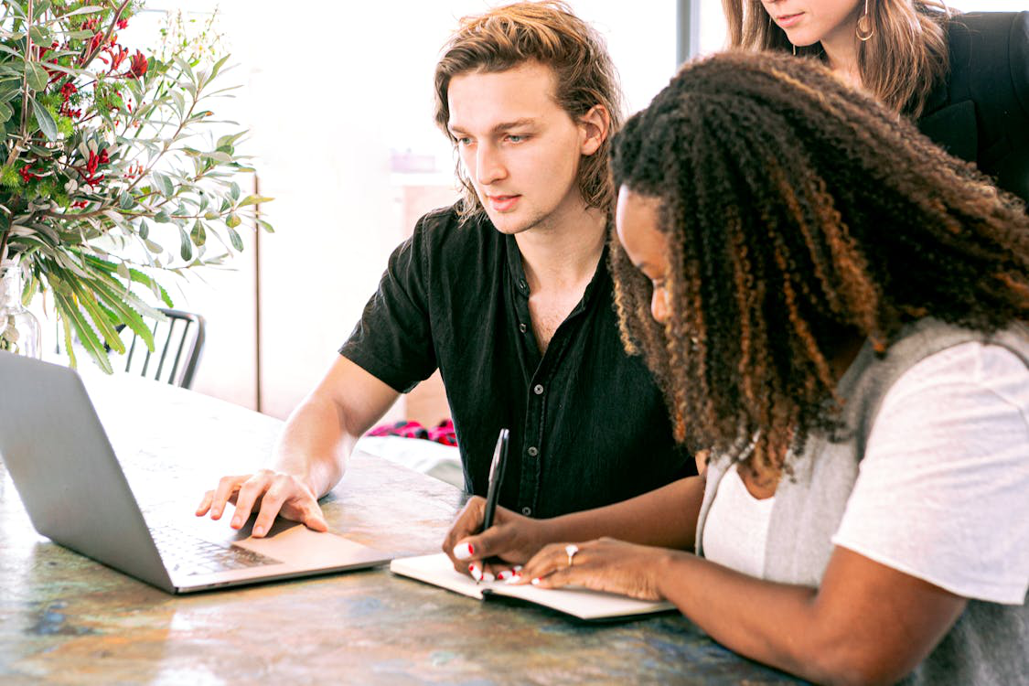 a group of people working together. 