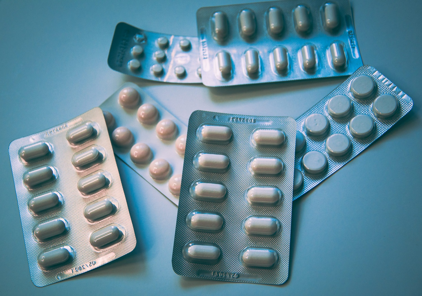 White pills